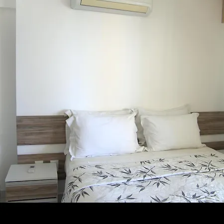 Grupo Vip Class Hotel 4*